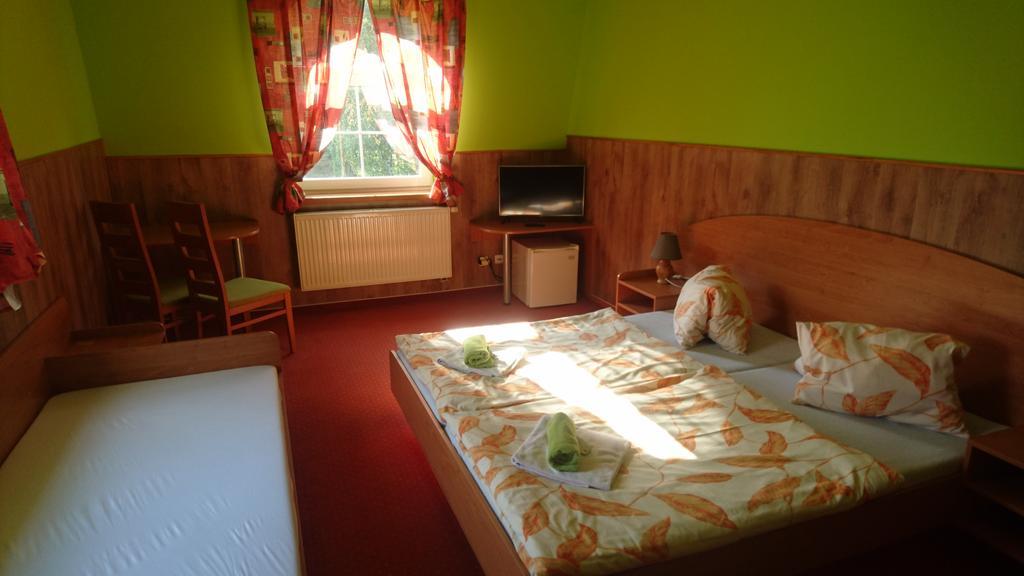Pension Rybarska Basta Jablonec nad Nisou Ngoại thất bức ảnh